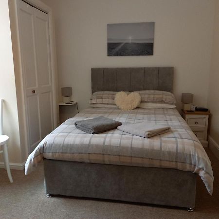 Crofton Guest House Weymouth Eksteriør billede