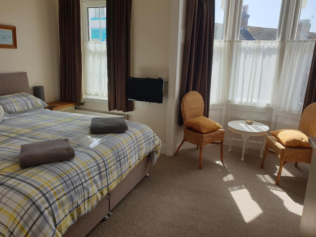 Crofton Guest House Weymouth Eksteriør billede