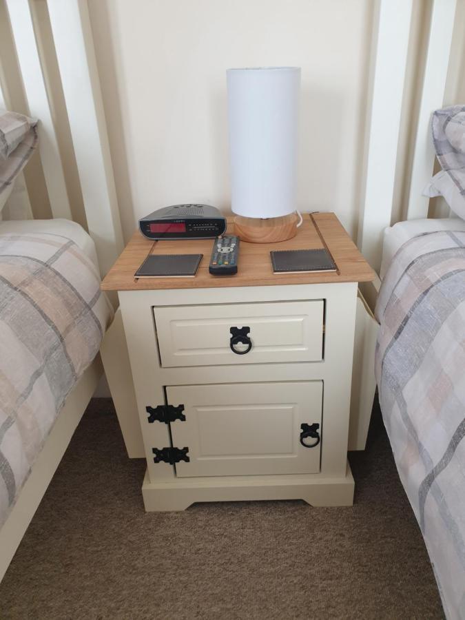 Crofton Guest House Weymouth Eksteriør billede