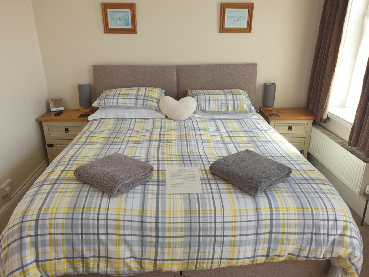 Crofton Guest House Weymouth Eksteriør billede