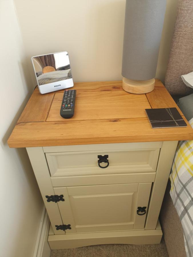 Crofton Guest House Weymouth Eksteriør billede