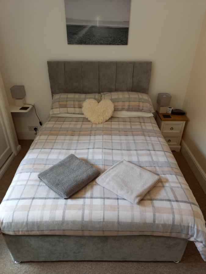 Crofton Guest House Weymouth Eksteriør billede